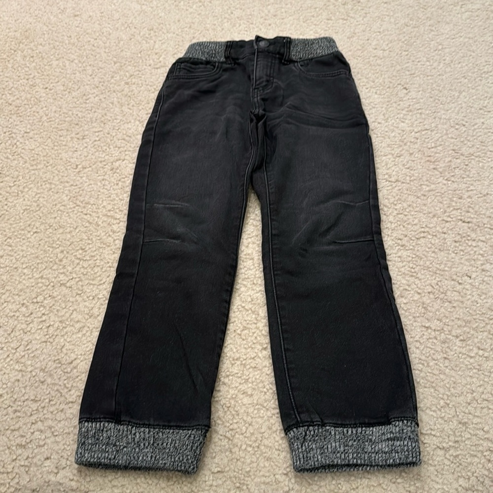 Boy’s Levi’s stretch denim jogger size 7/8 washed black